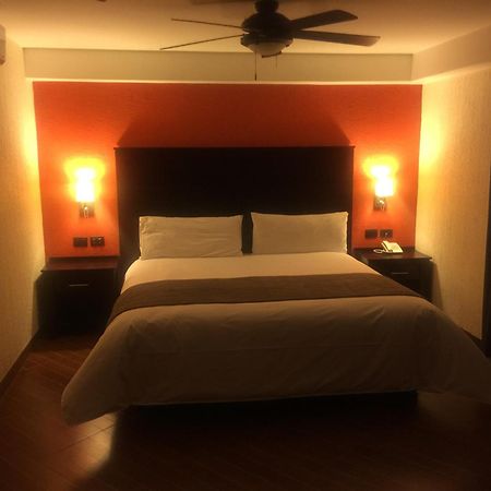 Hotel Victoria Inn San Juan del Río Eksteriør bilde